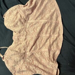 Source Unknown Lace Crop Top in Soft Pink